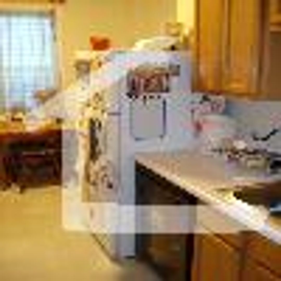 Boston Condo: 822 Huntington Ave