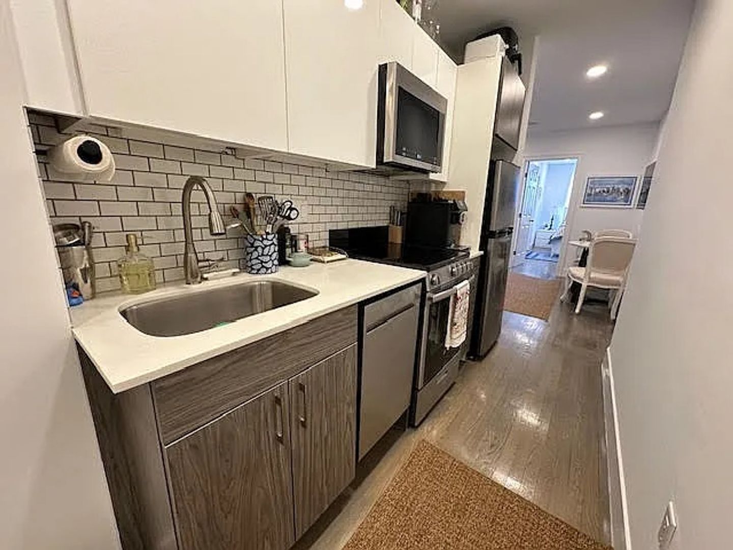 Boston Condo: 40 Joy St