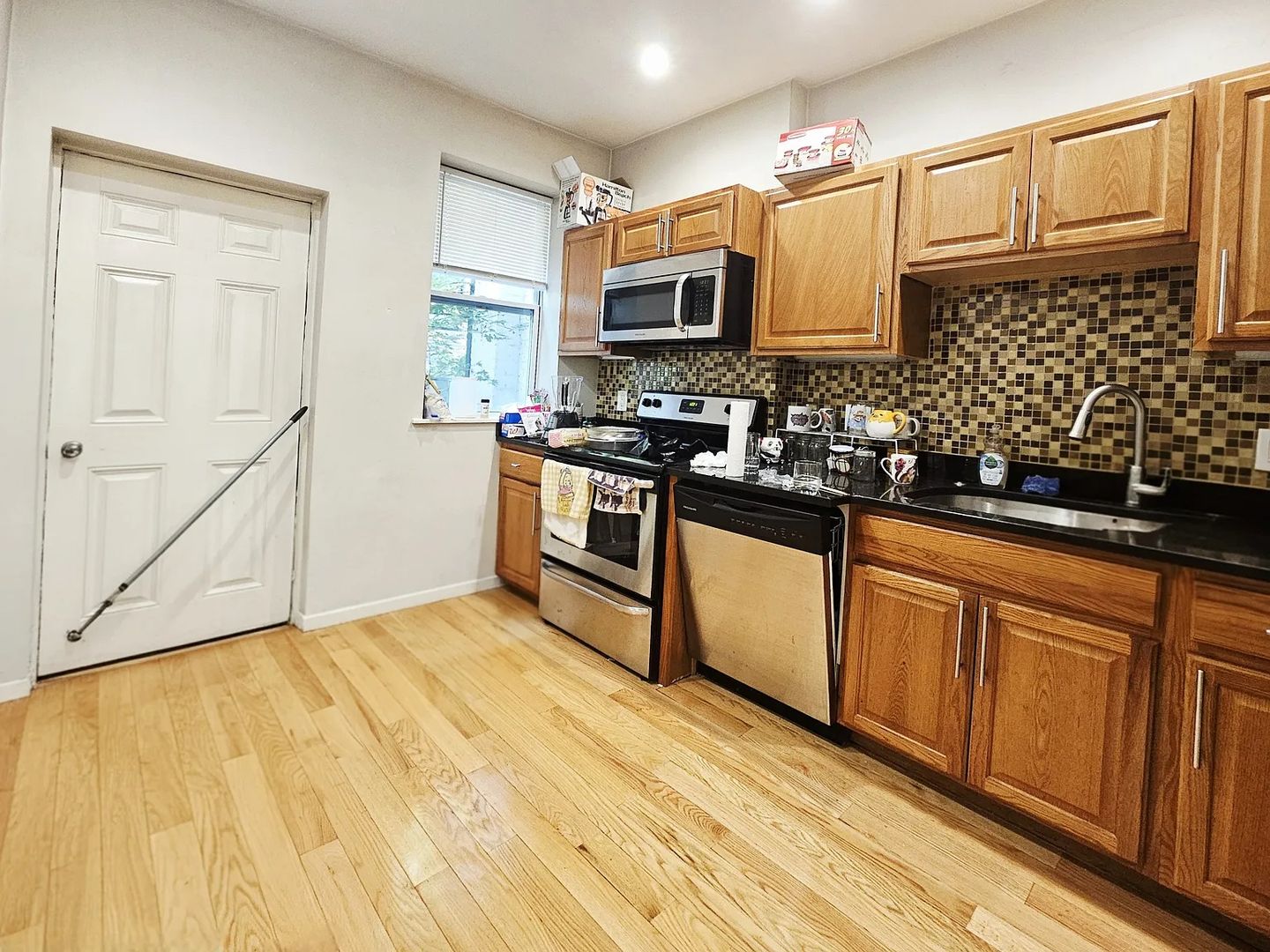 Boston Condo: 51 Joys St