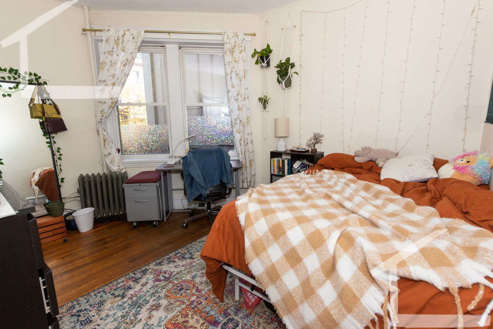 Brookline Condo: 329 Saint Paul St.