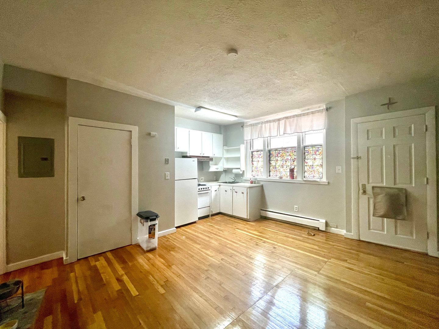 Boston Condo: 18 Garden St