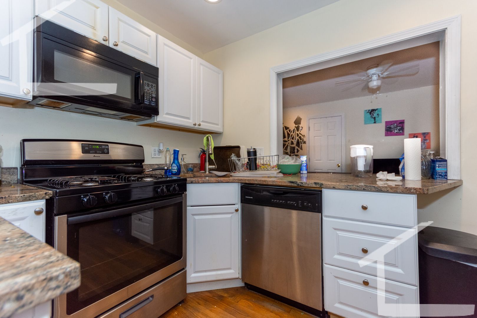 Brookline Condo: 51 Egmont St.