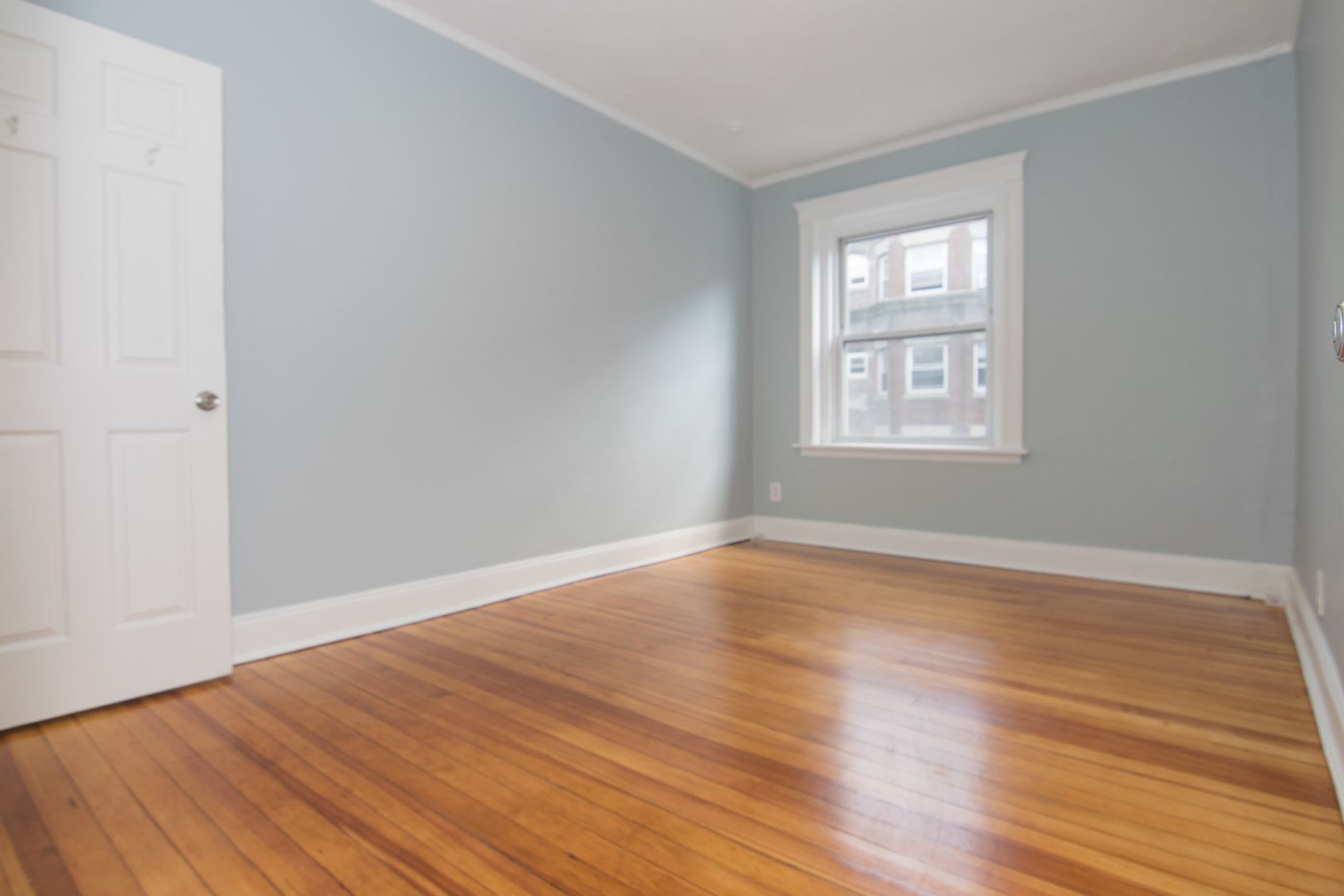 Boston Condo: 9 Egremont Rd