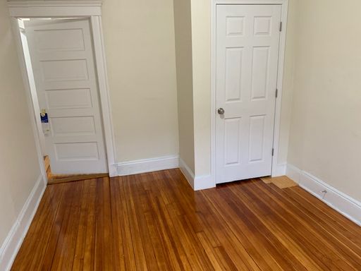 Great 3.5 Bed in Brighton - Green Line