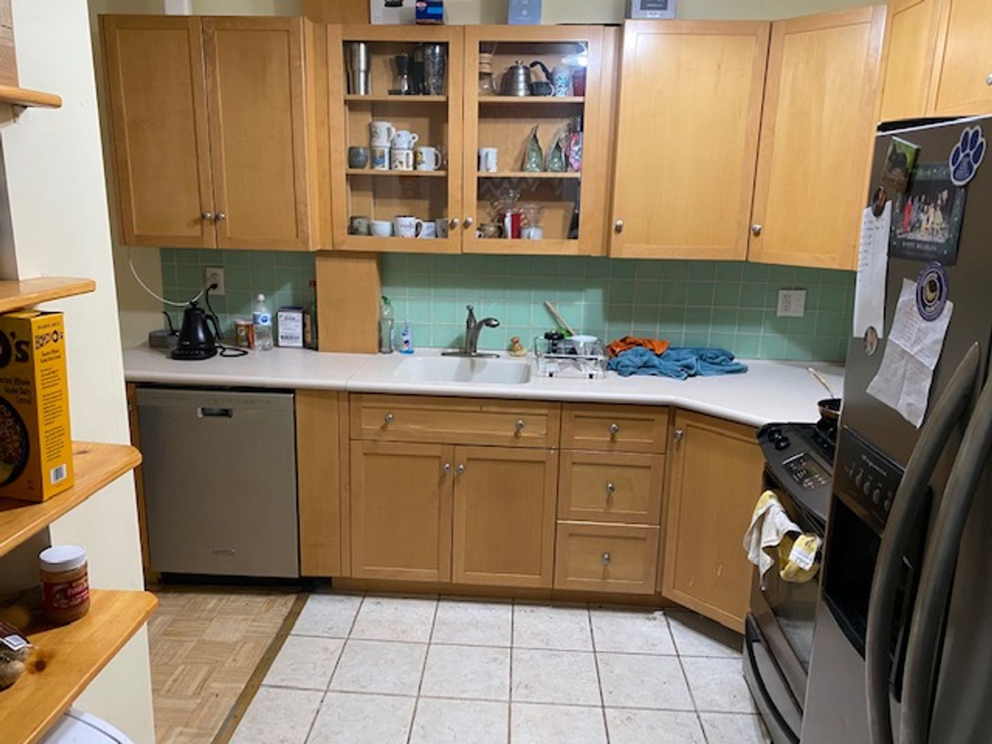 Boston Condo: 235 High St.,