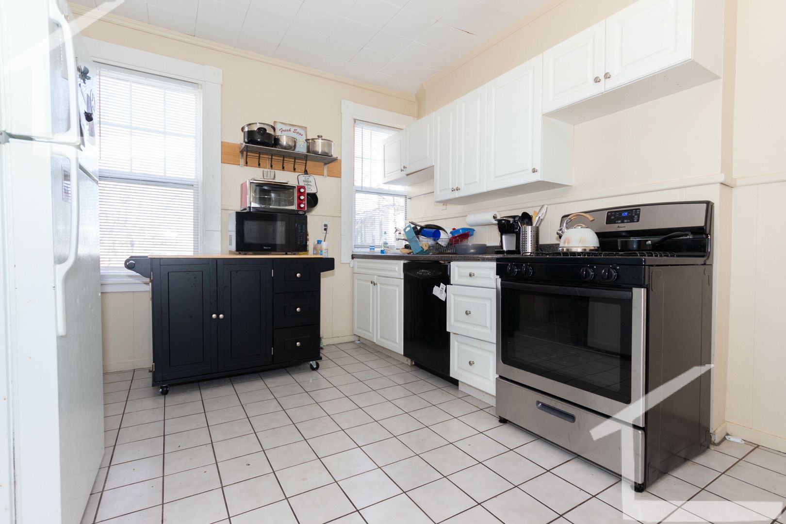 Boston House: 21 Bennett St.,