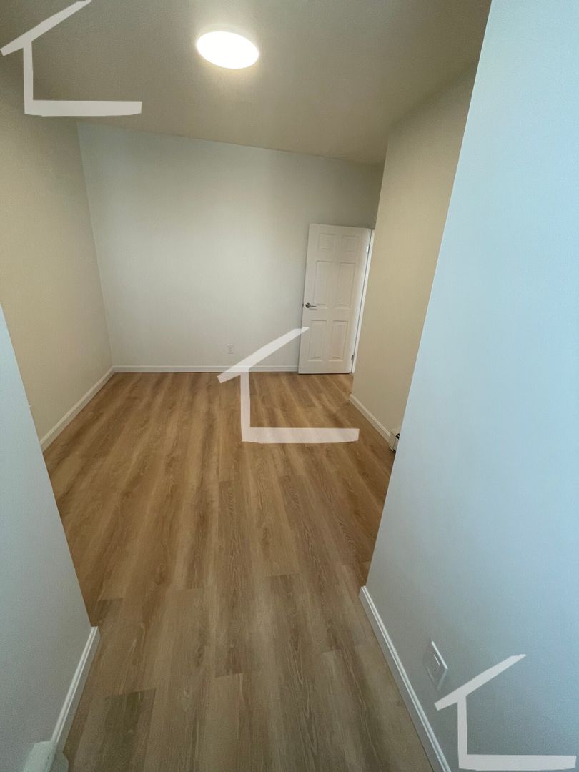 Boston Condo: 518 Massachusetts Ave.,