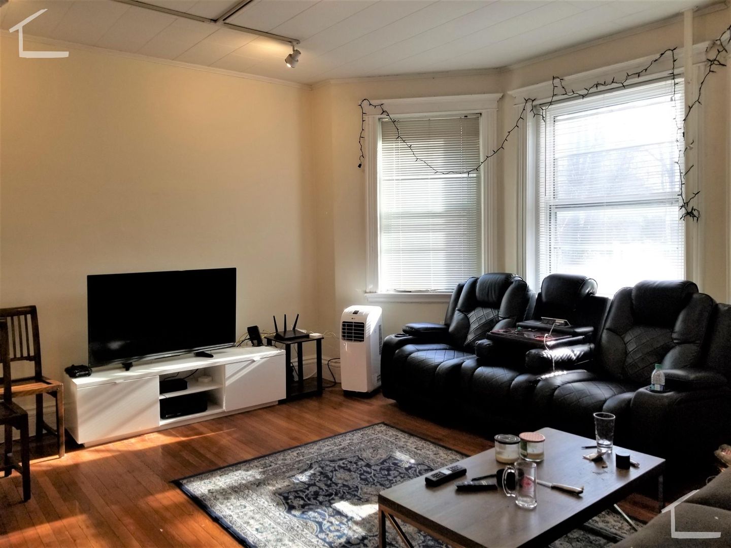 Brookline Condo: 28 Euston St