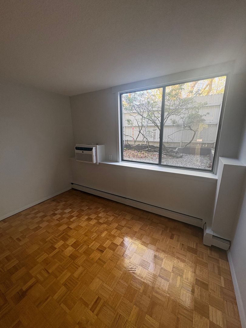 Brookline Condo: 340 Newton Street