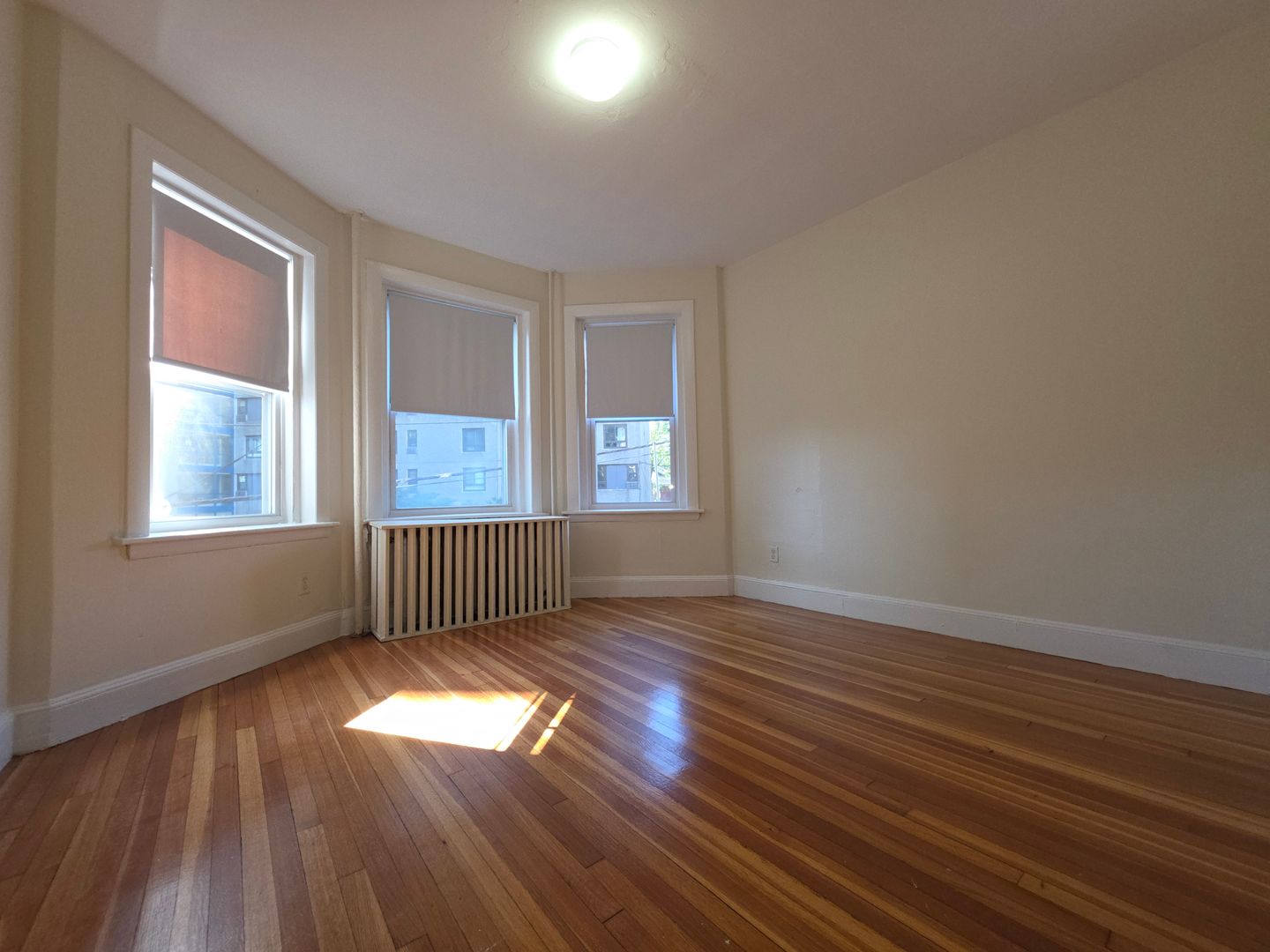 Brookline Condo: 40 Lancaster Ter