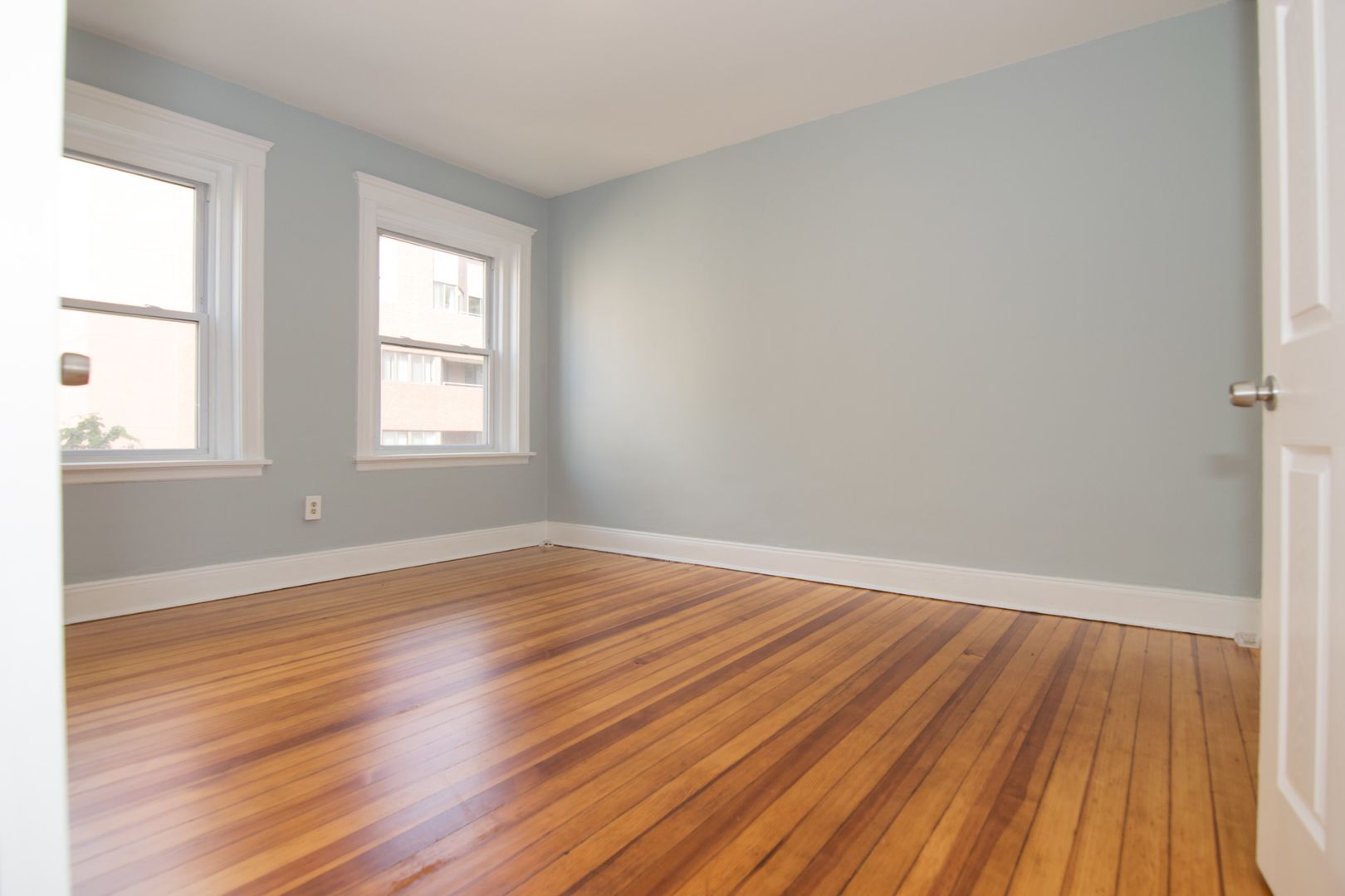 Boston Condo: 43 Boulevard Ter.