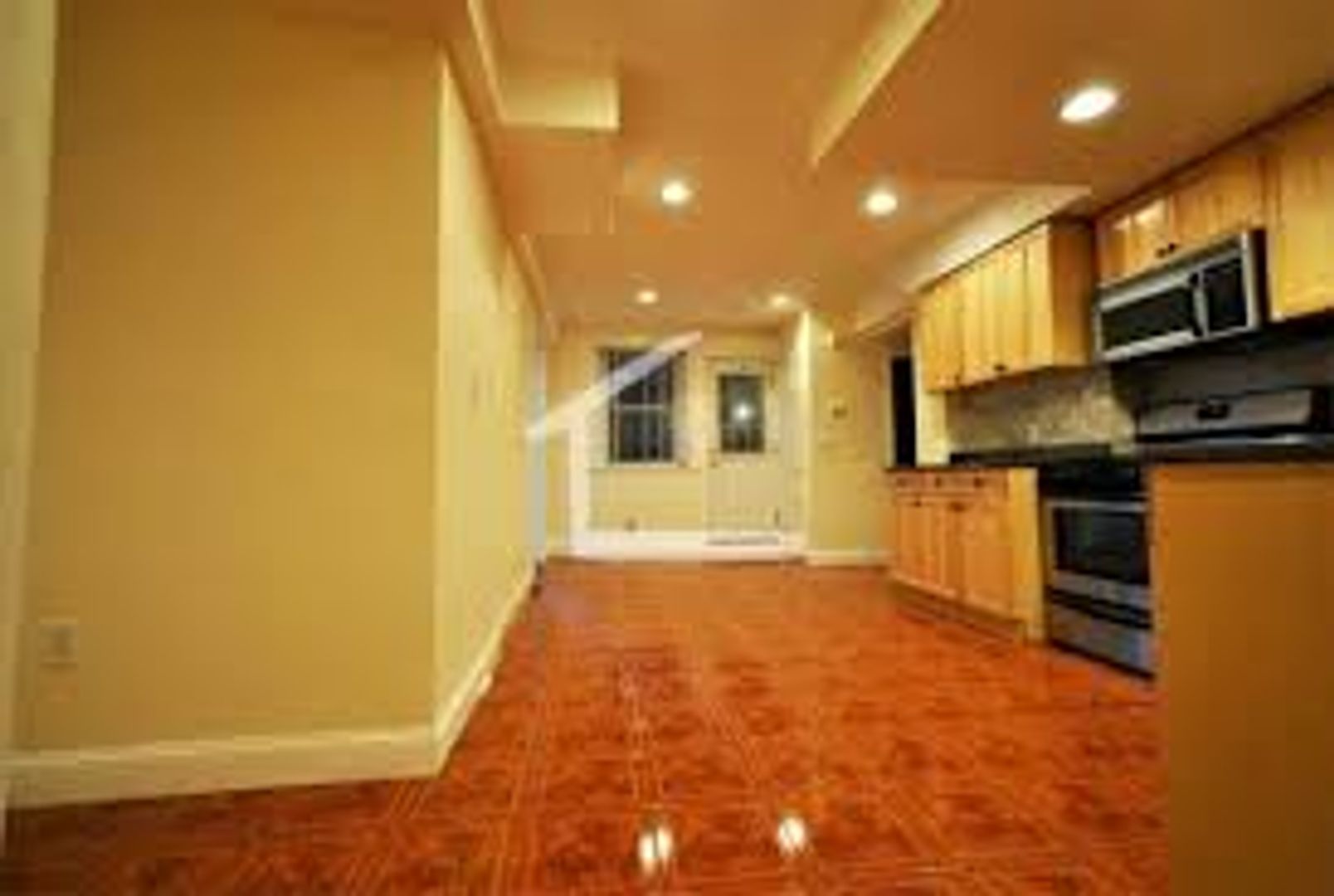 Brookline Condo: 185 Winthrop Rd