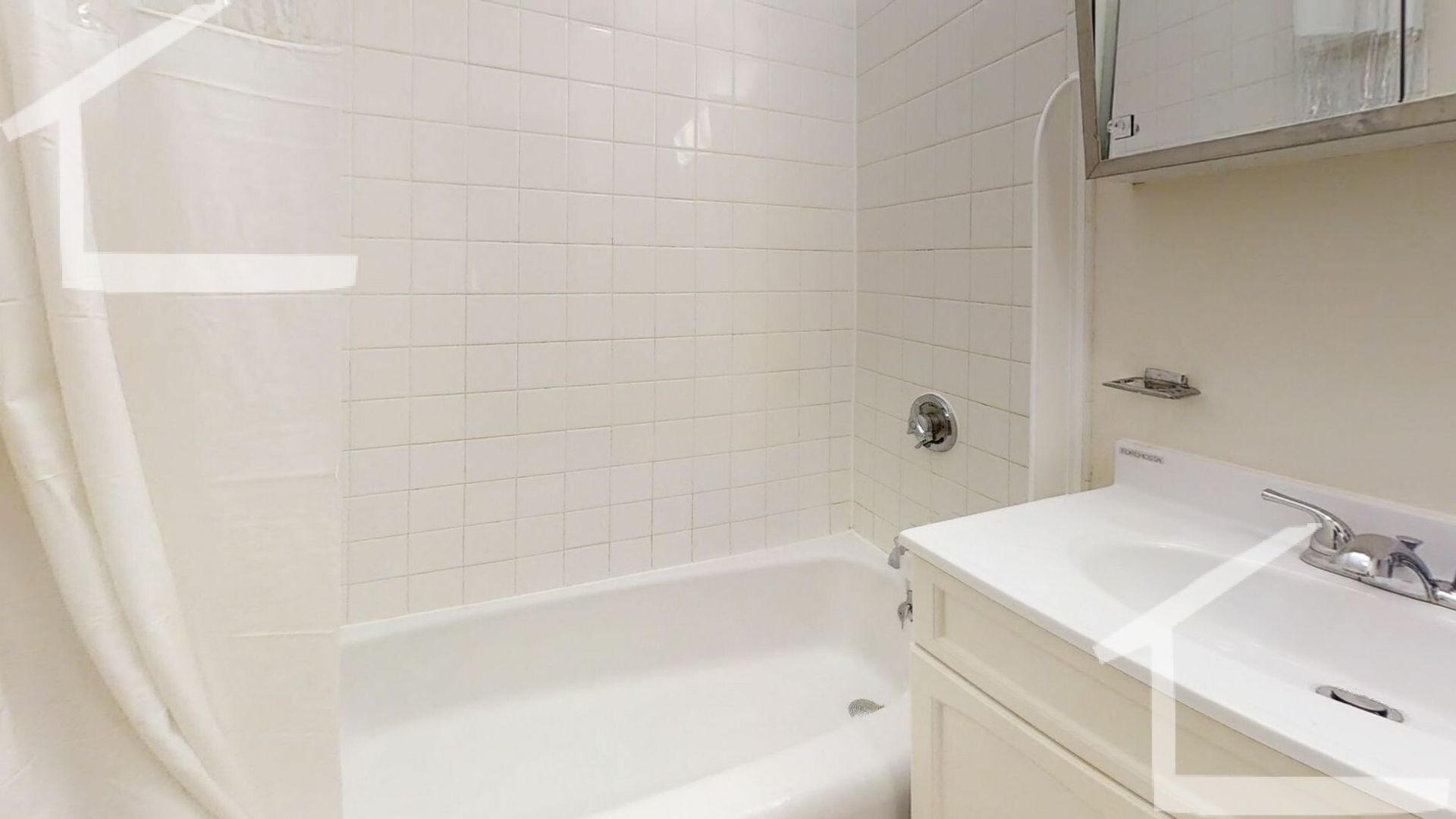 Boston Condo: 122 Dustin St
