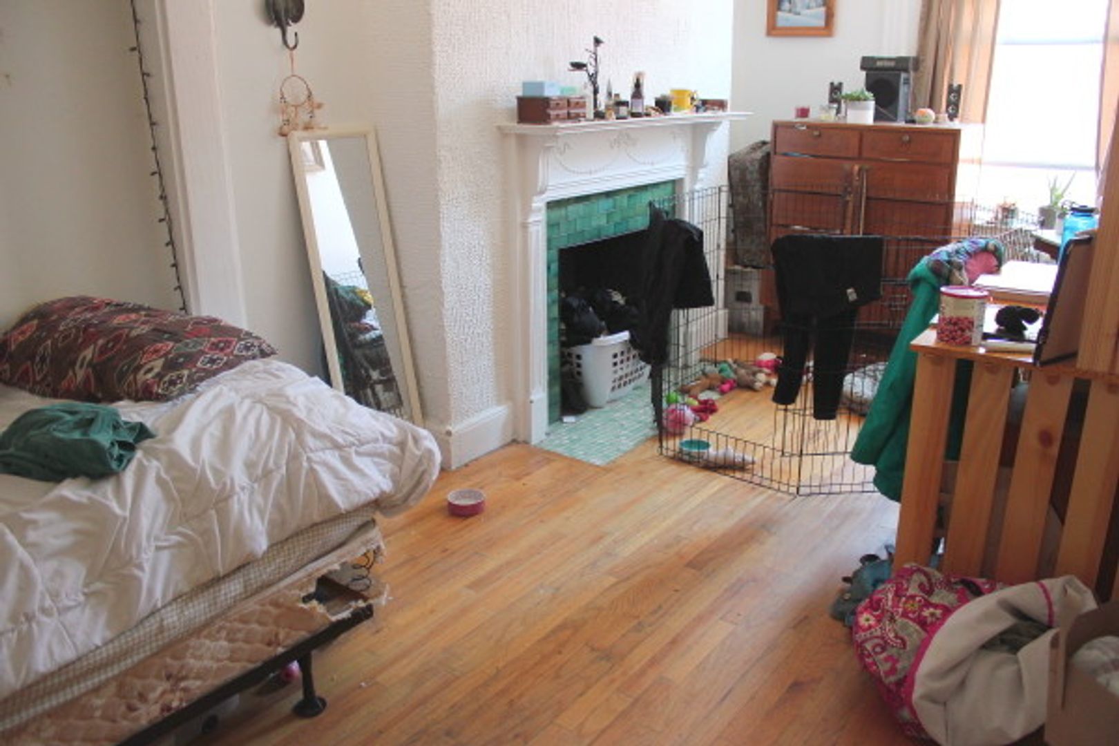 Boston House: 7 Linden St