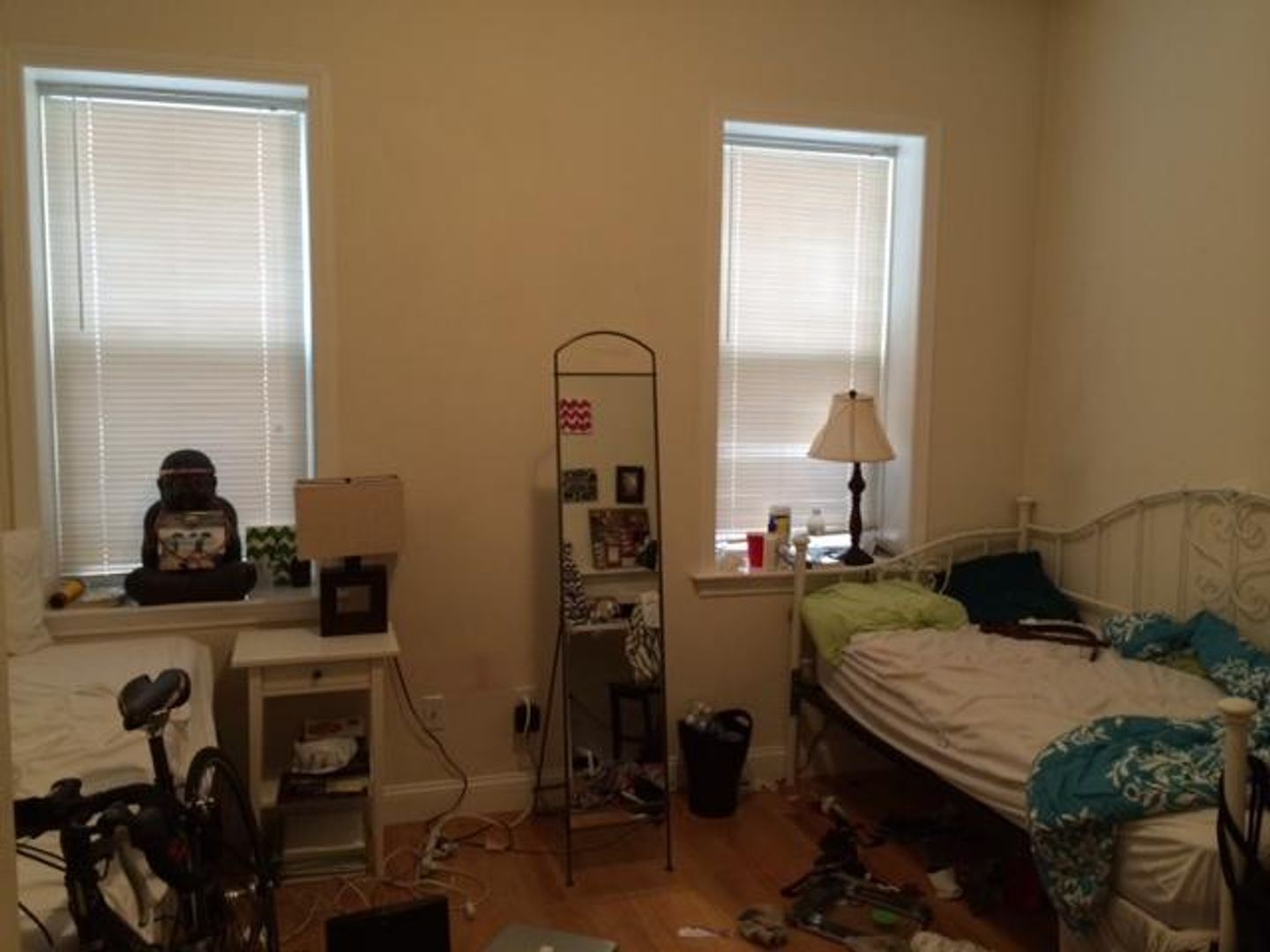 Brookline Condo: 49 Saint Mary's Street