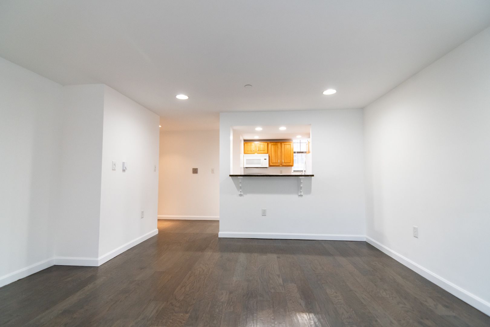 Boston Condo: 109 Queensberry St.,