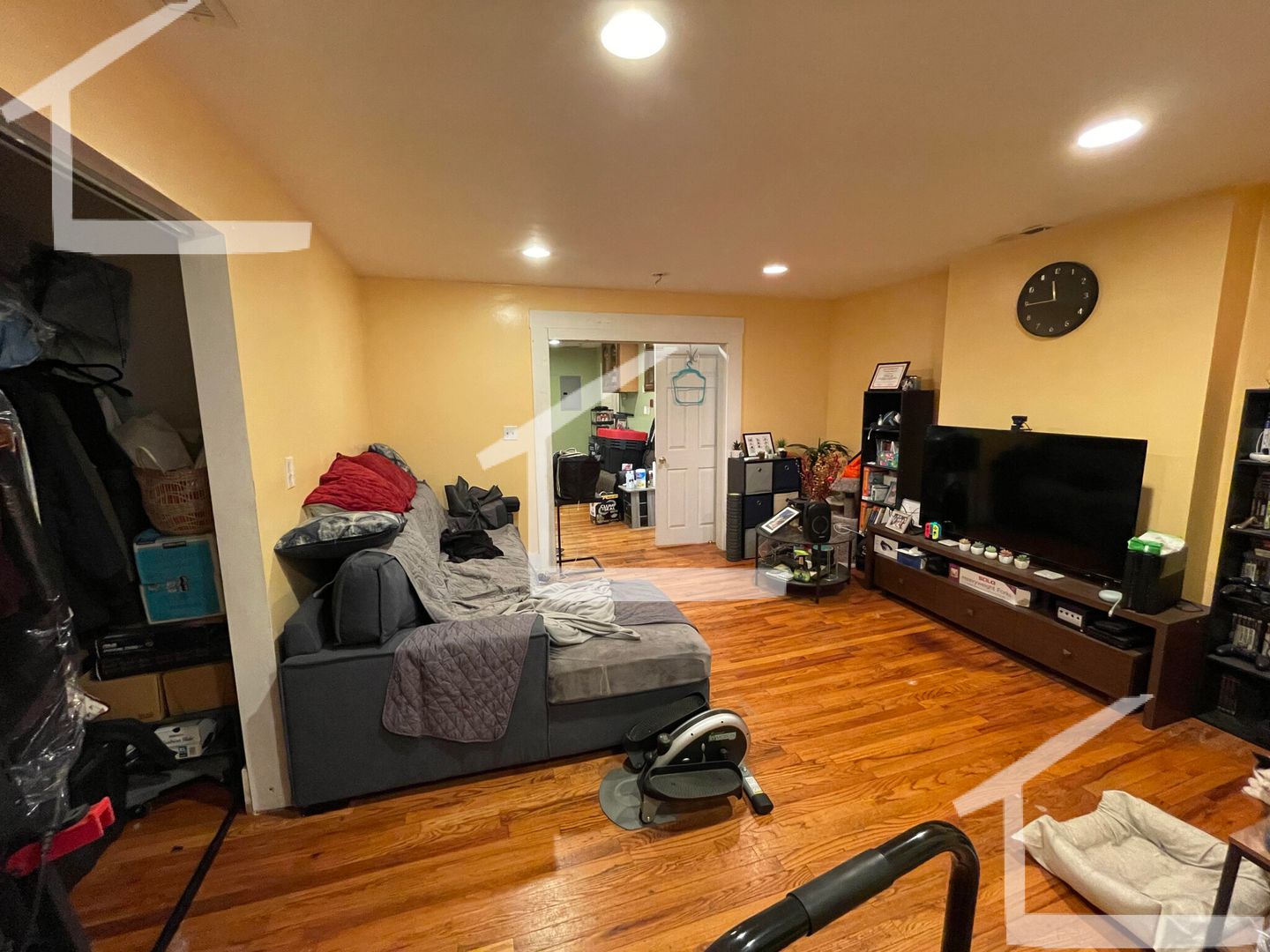 Charlestown Townhome: 293 Main St