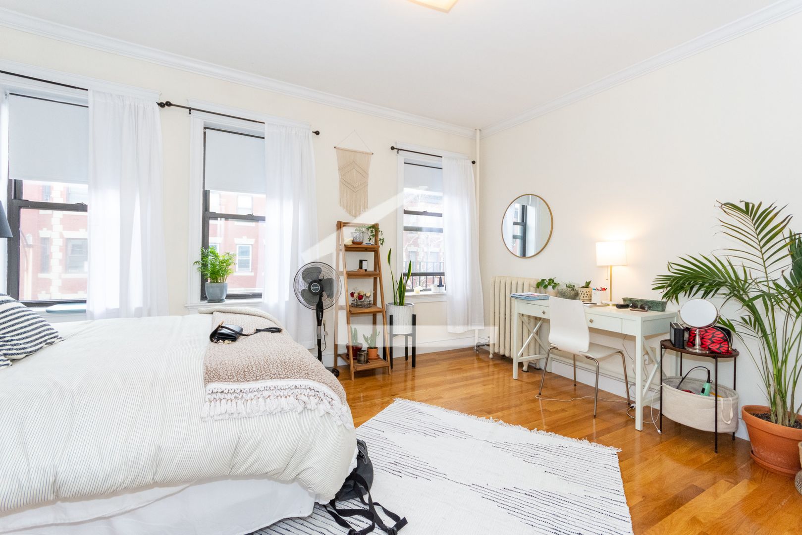 Boston Condo: 37 Glenville Ave
