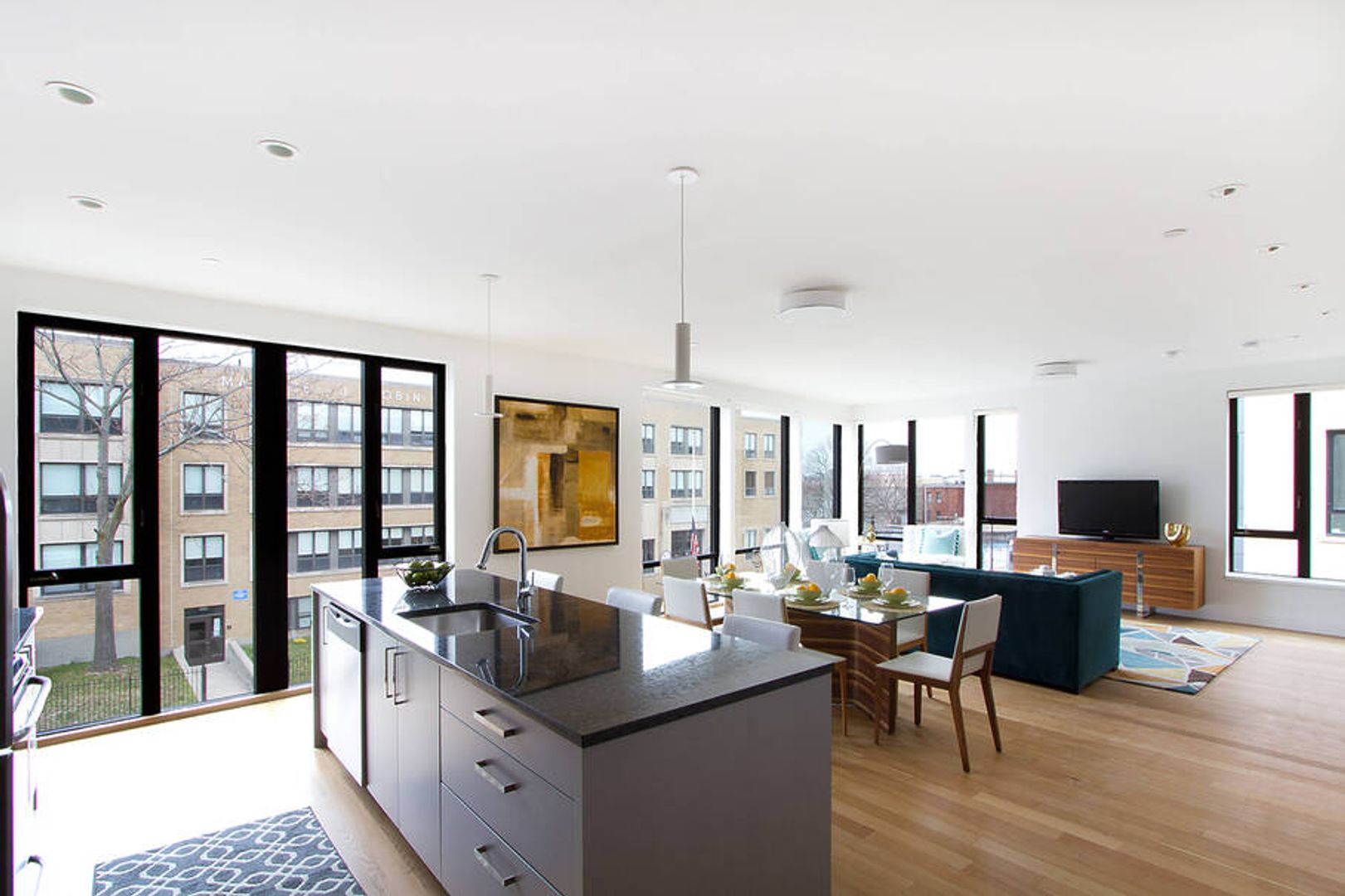 Boston Condo: 1480 Tremont St