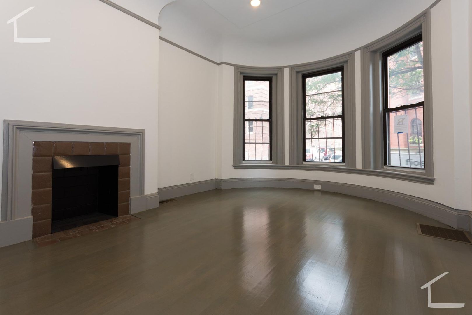 Boston Condo: 1 Belvidere