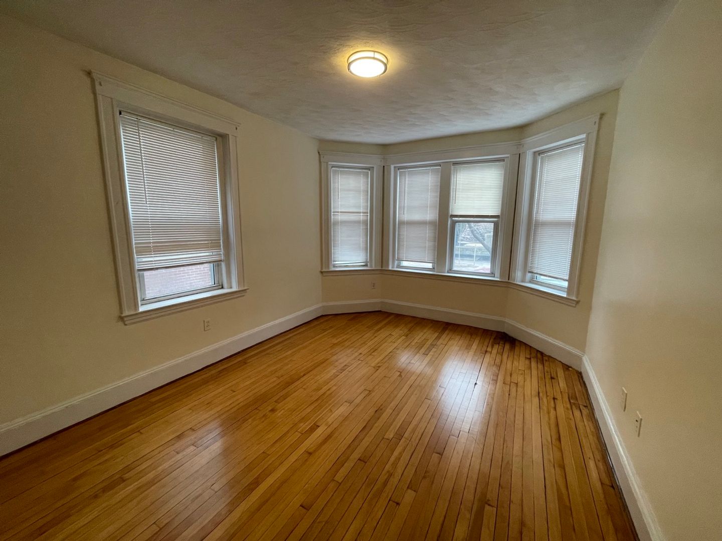 Brookline Condo: 66 Babcock St