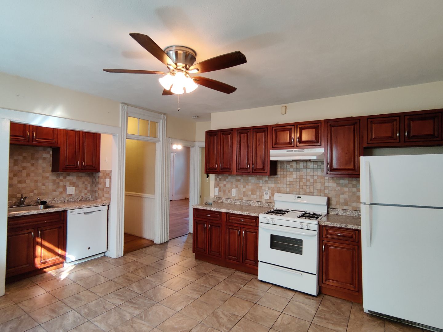 Brookline Condo: 234 Cypress St