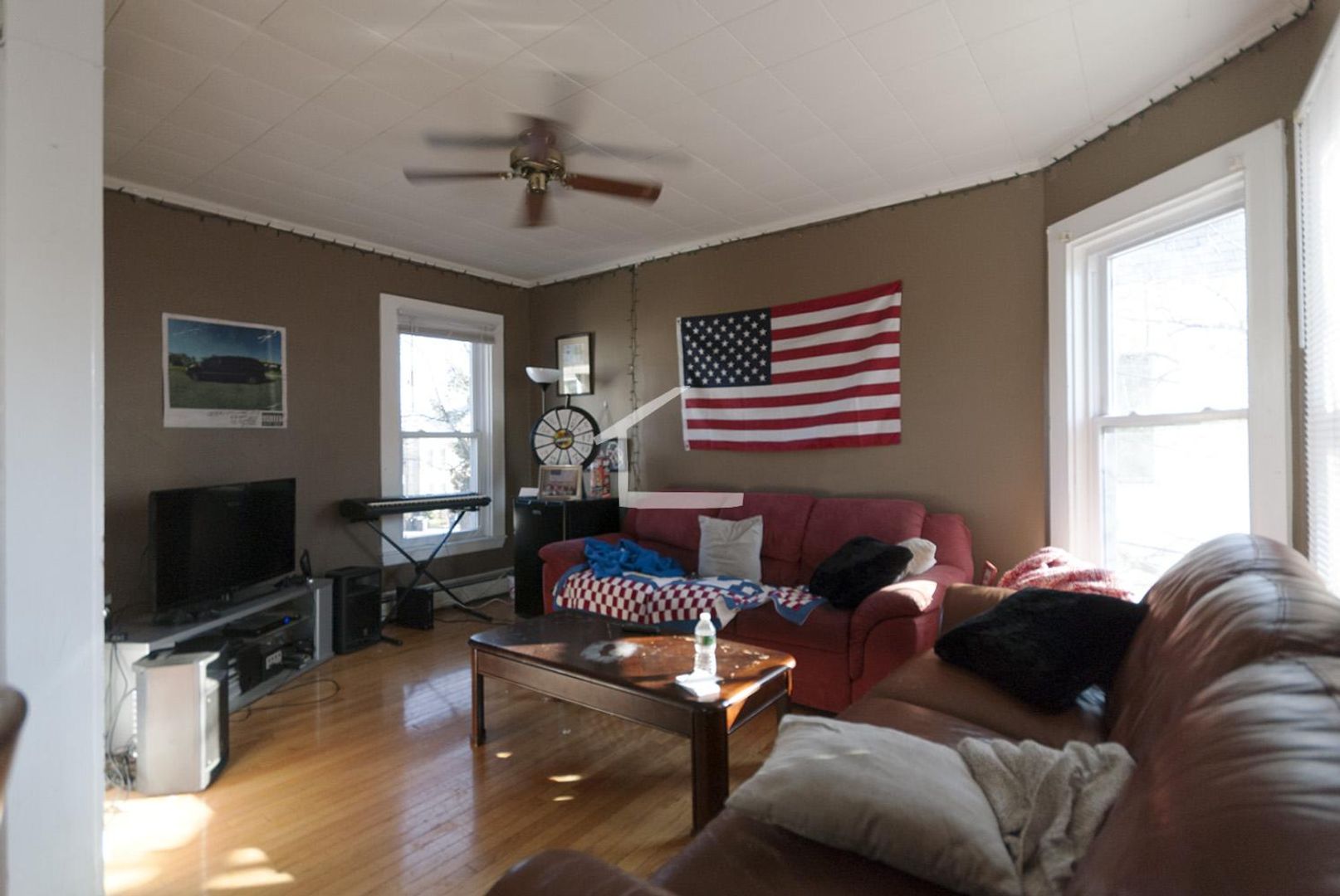 Boston Condo: 82 Linden St