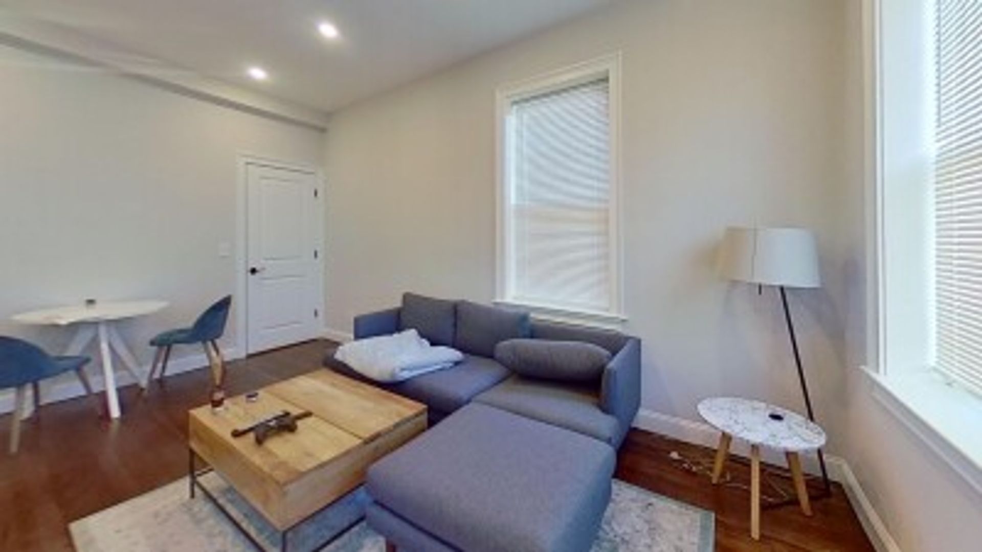 Boston Condo: 2017 Commonwealth Ave.
