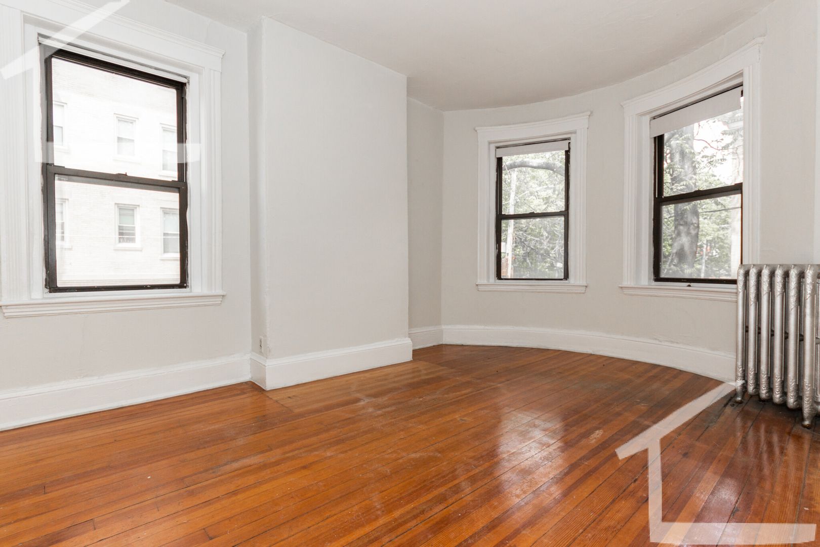 Boston Condo: 1383 Commonwealth Ave