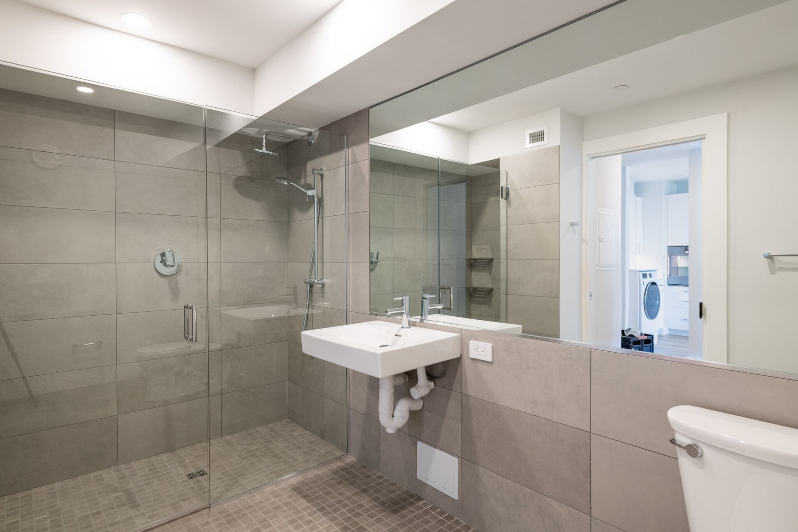 Boston Condo: 73 Brighton Ave.