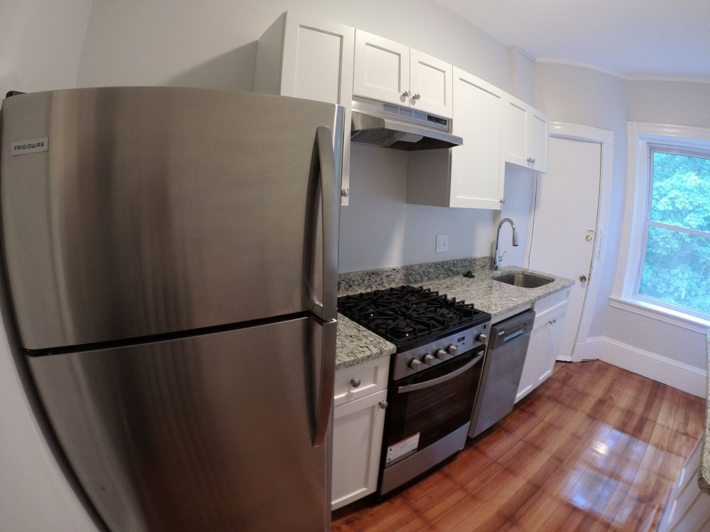 Brookline House: 36 High St