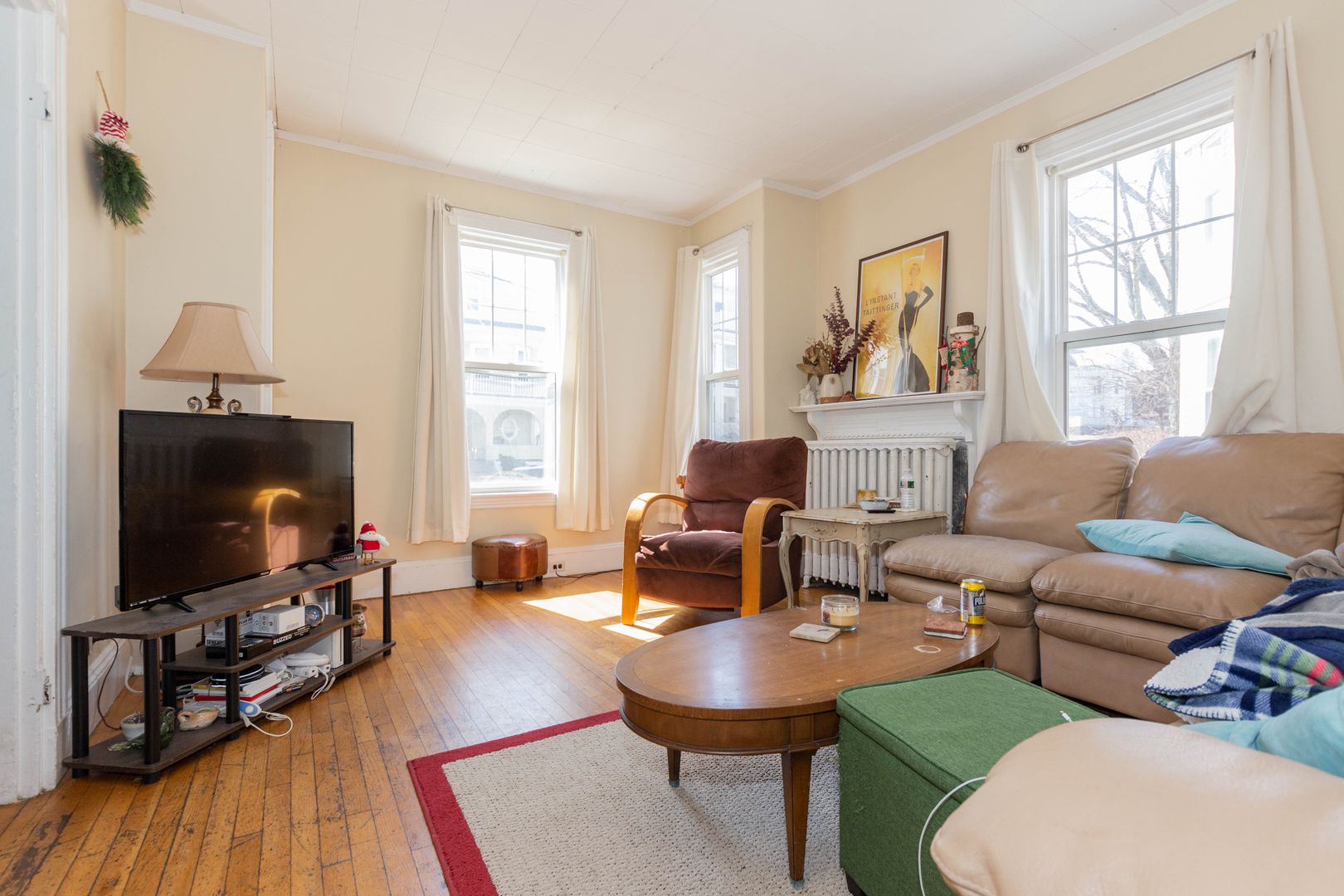 Boston Condo: 17 Bennett St