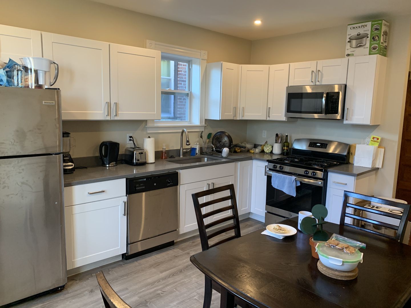 Mission Hill Townhome: 174 Saint Alphonsus