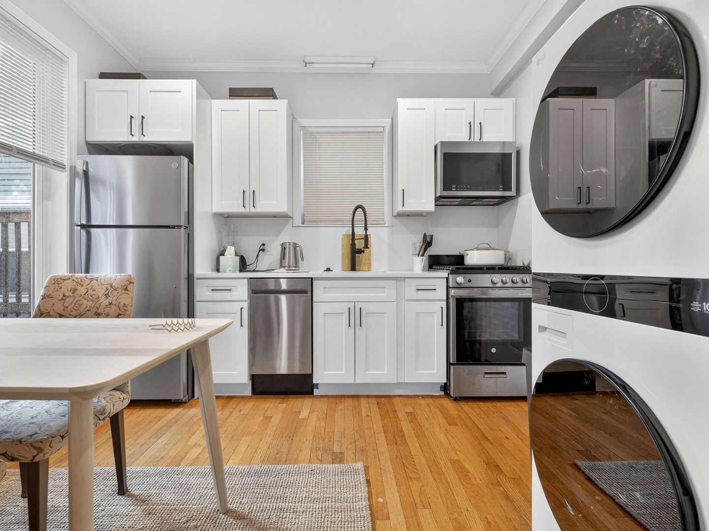Cambridge, House: 1576 Cambridge St