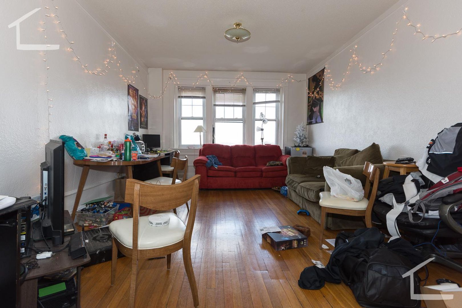 Boston Condo: 2027 Commonwealth Ave