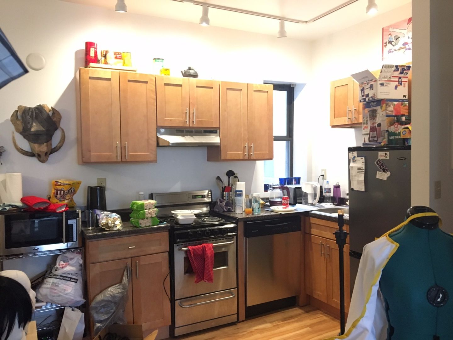 Boston House: 837 Beacon St