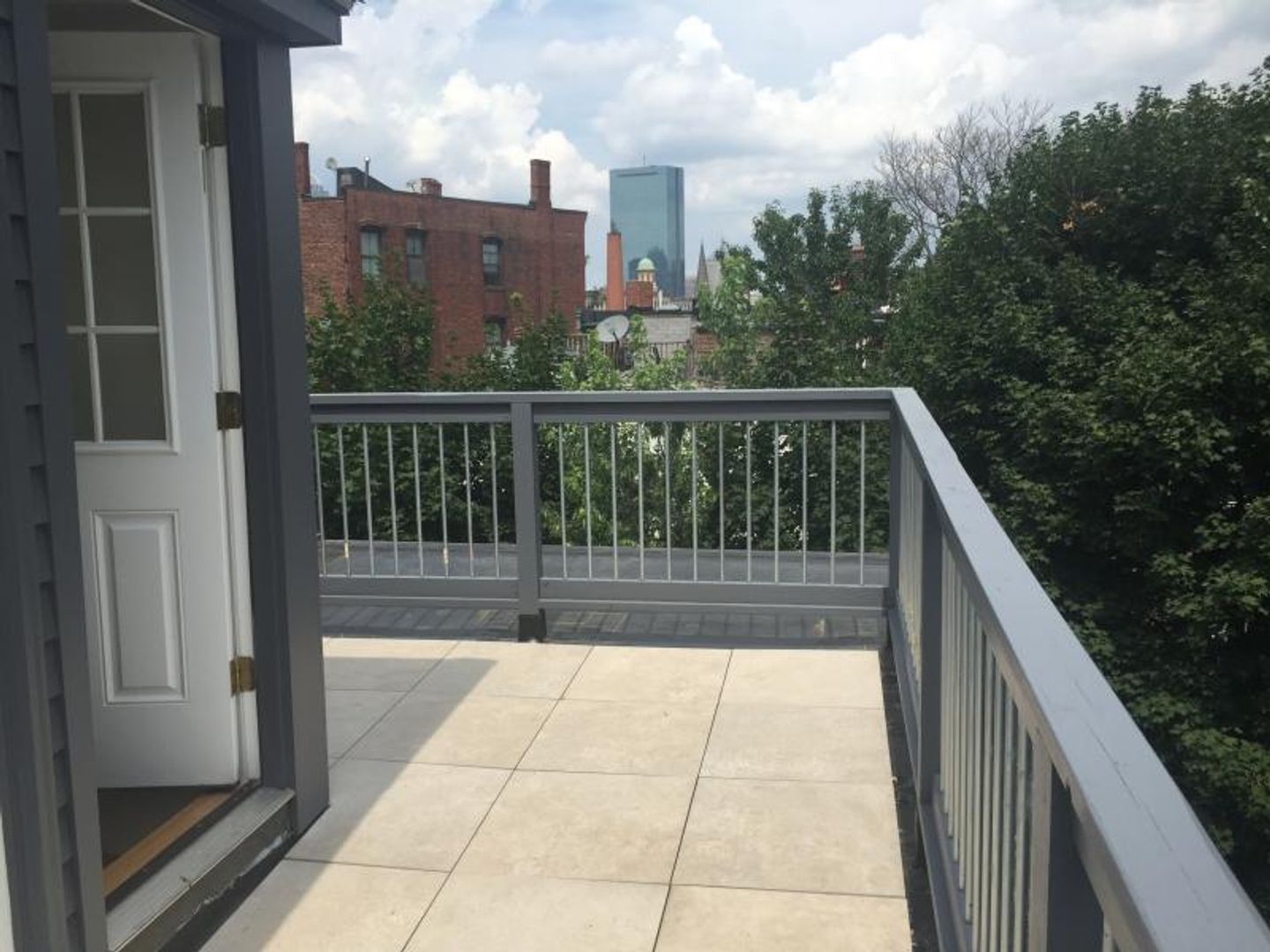 Boston House: 18 Sussex St Boston