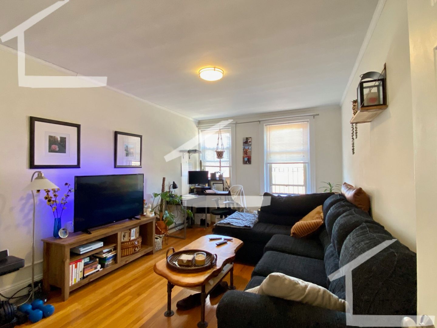 Boston Condo: 1854 Commonwealth Ave