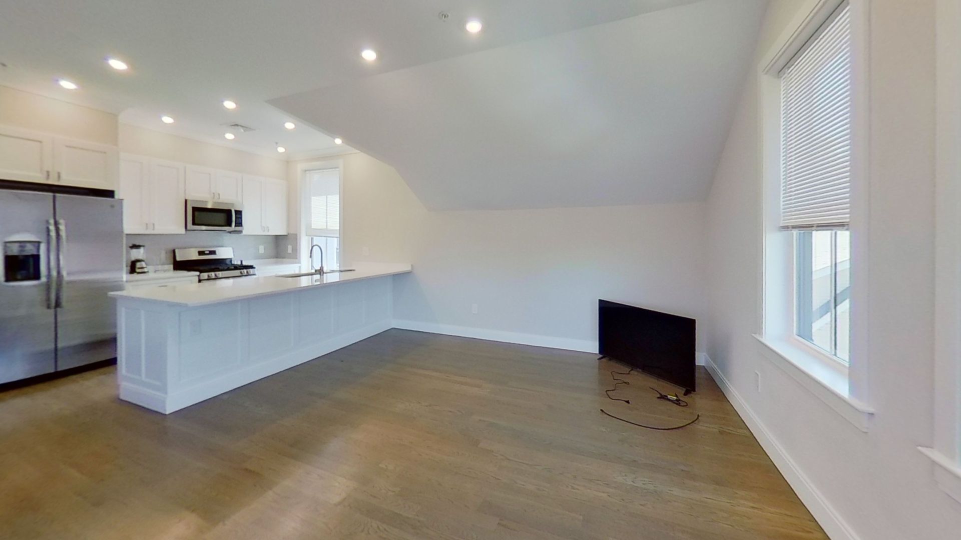 Boston Townhome: 79 Linden Street