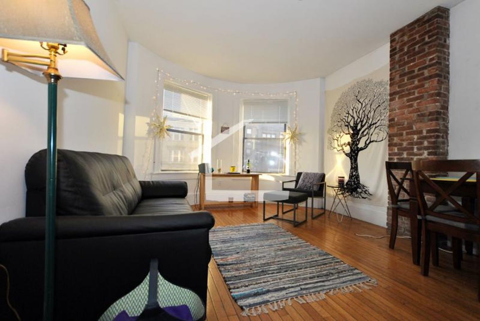 Boston House: 878 Huntington Ave.