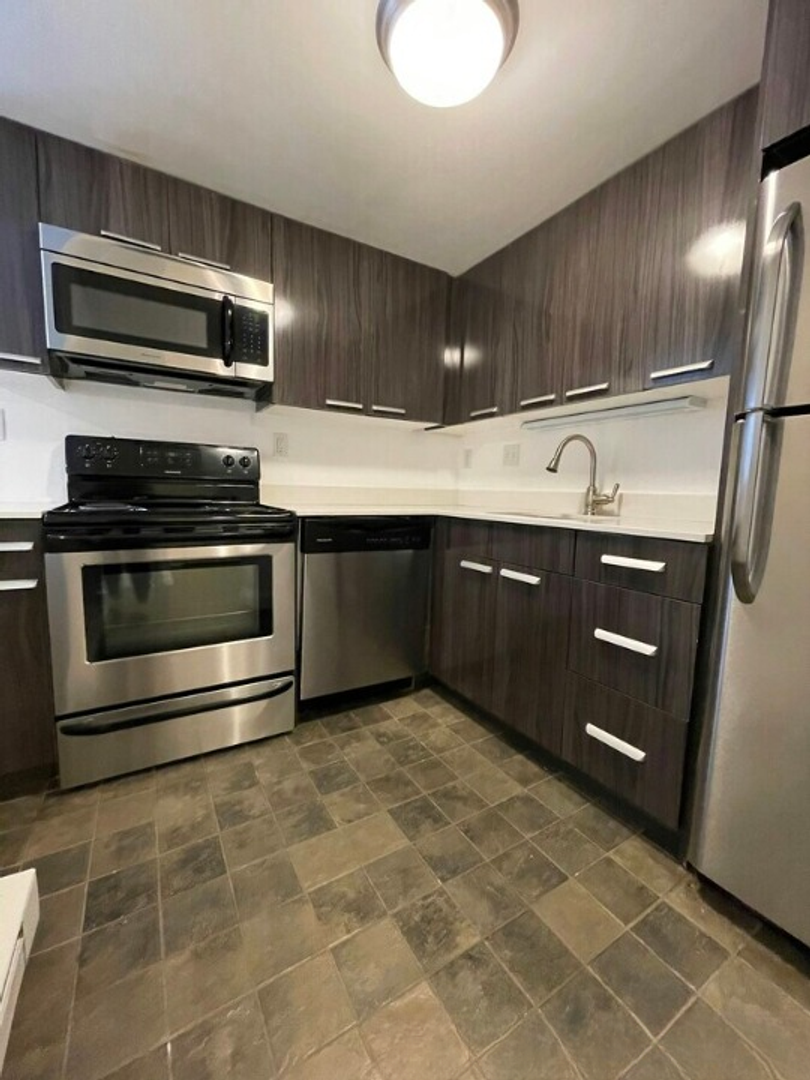 Newton Condo: 455 Centre Street