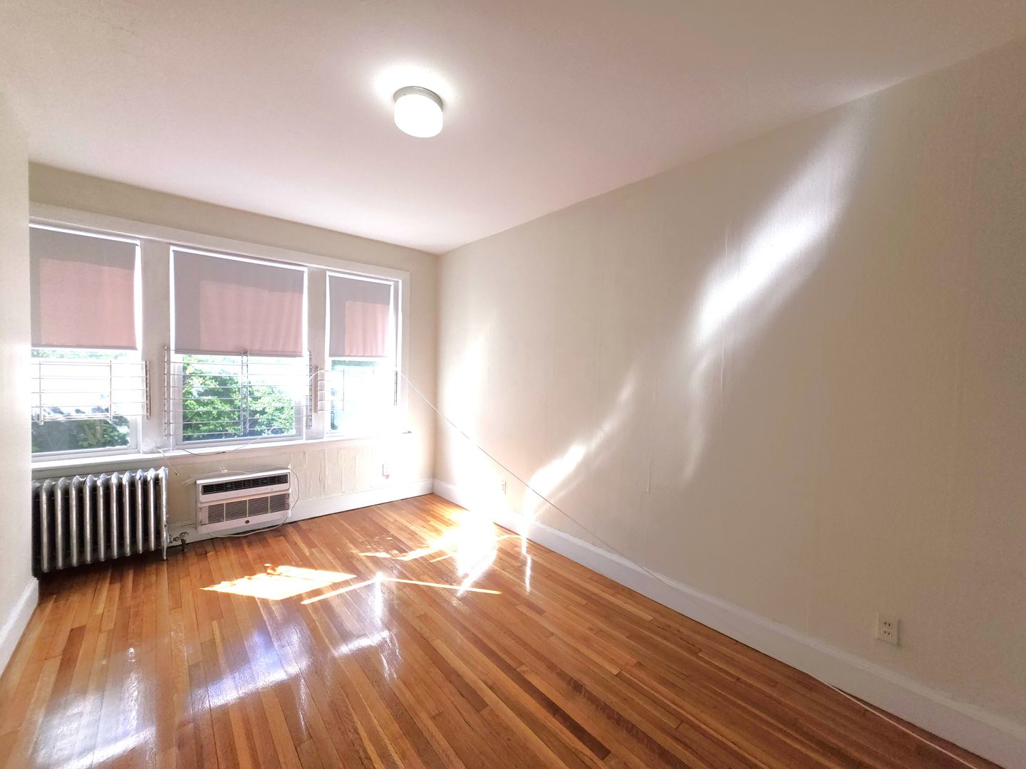 Brookline Condo: 40 Lancaster Terr.