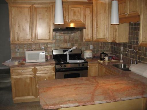 No Brokers Fee, New construction in Allston. Central Heat/AC, In-Unit Washer/Dryer, Eat-in Kitchen, Parking for Rent – photo 1