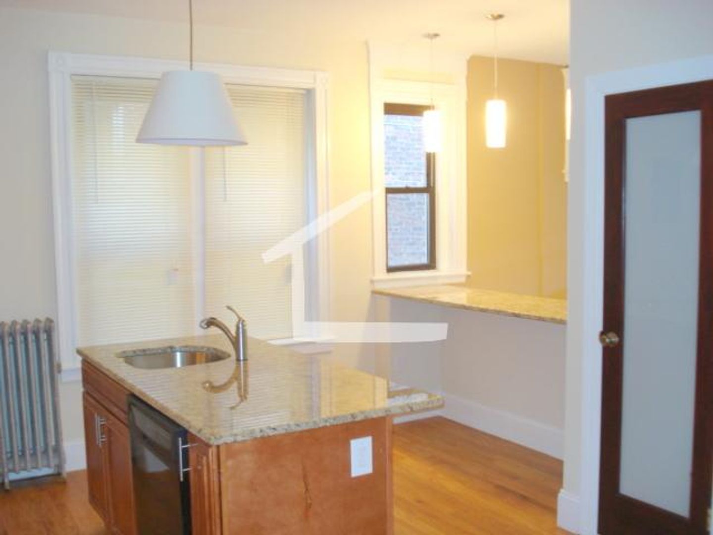 Brookline Condo: 184 Saint Paul St