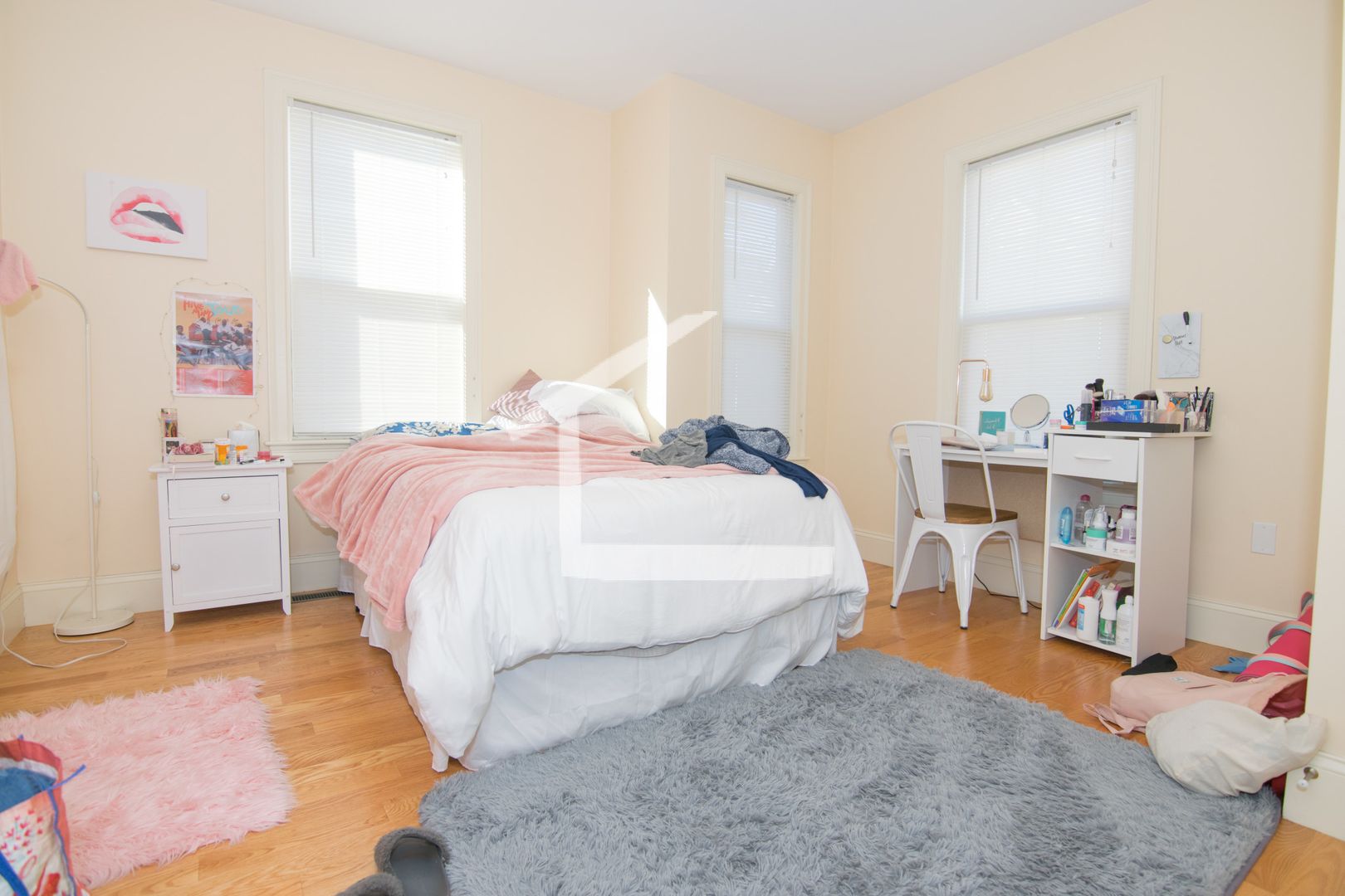 Boston Condo: 35 Pratt St.