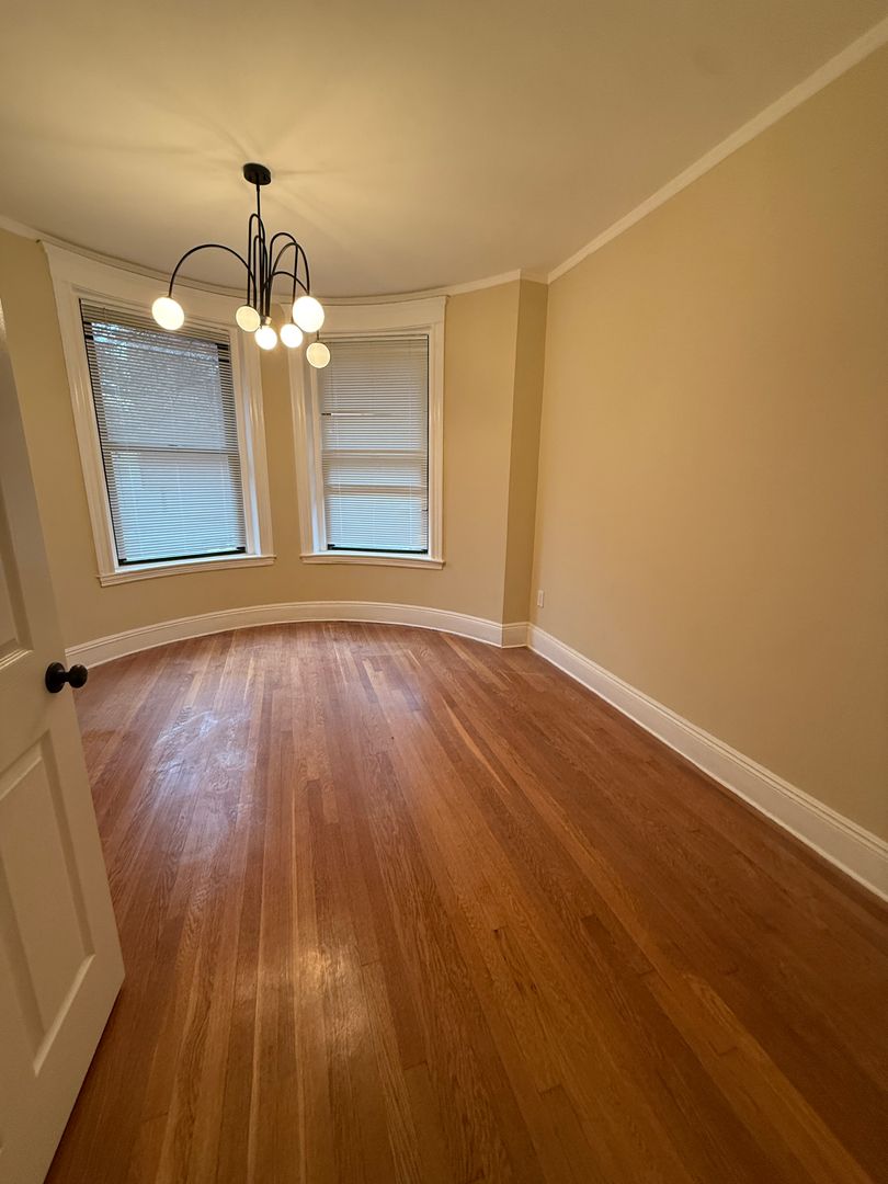 Brookline Condo: 192 Saint Paul St