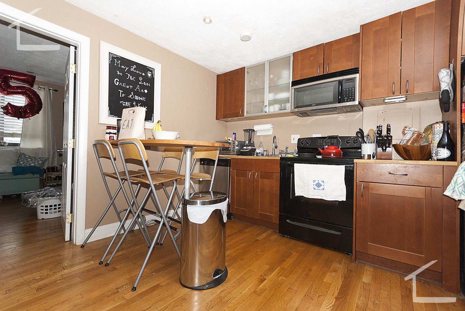 Boston Condo: 47 Gardner St