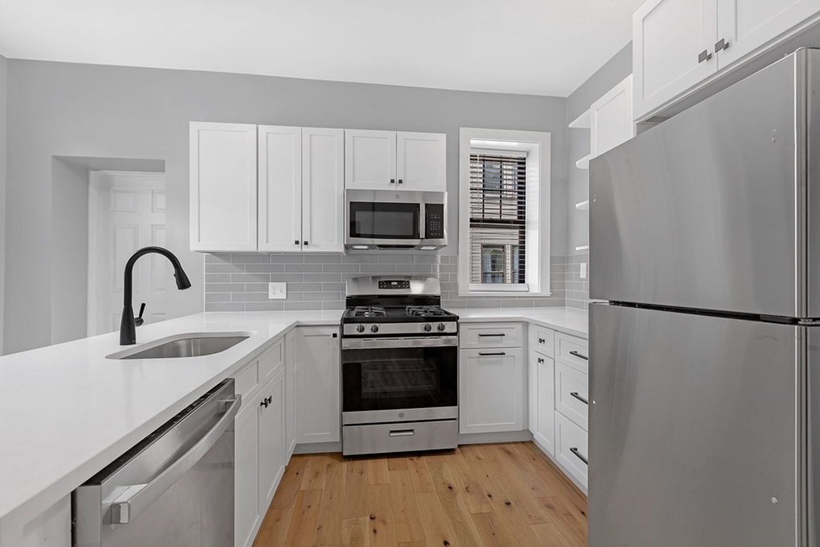 Boston Condo: 28 Glenville Avenue