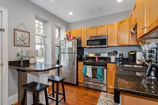 NO BROKER FEE!!! MISSION HILL 4 BED/2 BATH with CENTRAL AIR available SEPT 1ST – photo 1