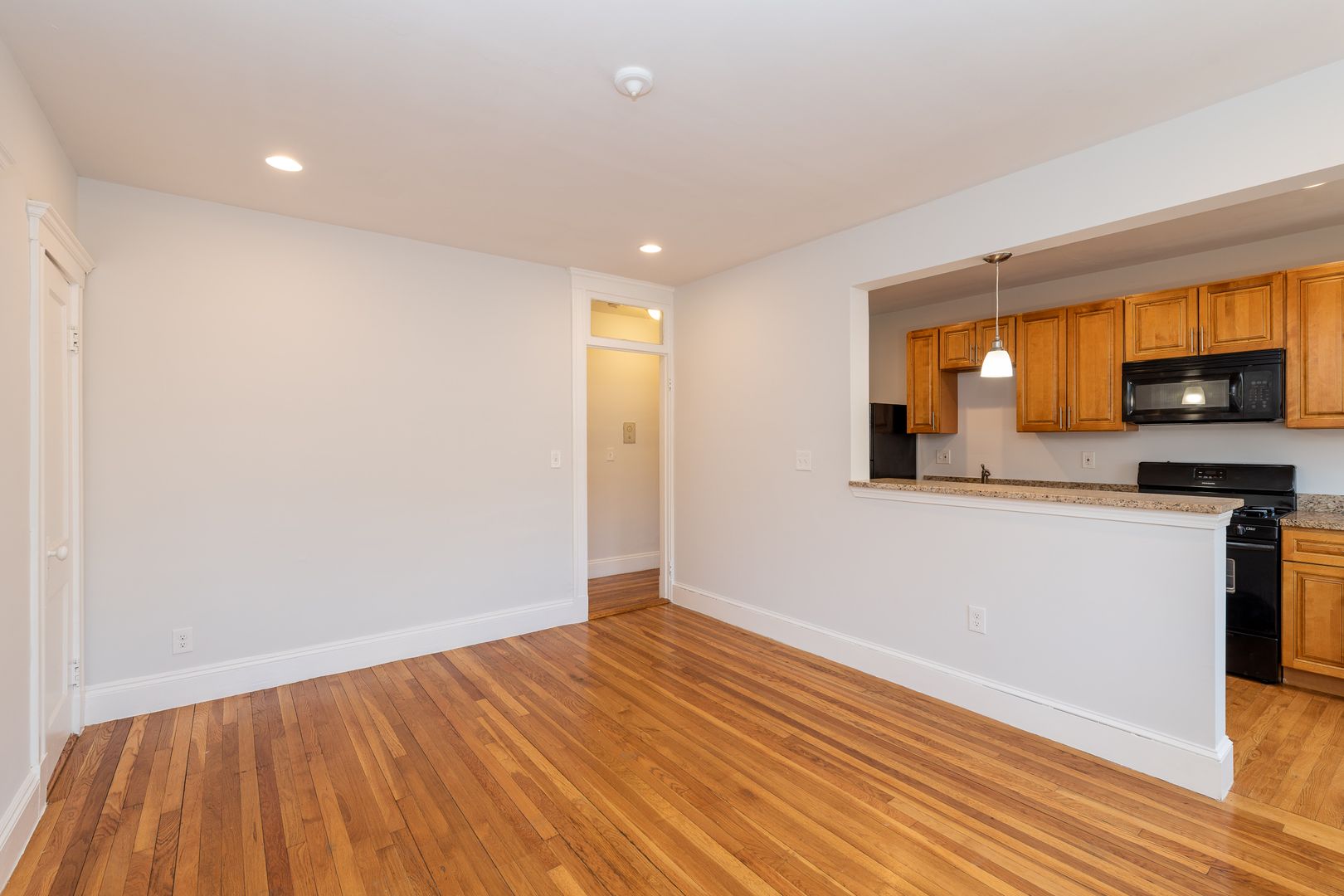 Boston Condo: 288 Chestnut Hill Avenue